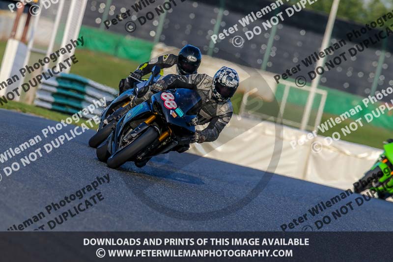 PJM Wedding Photography;enduro digital images;event digital images;eventdigitalimages;mallory park;mallory park photographs;mallory park trackday;mallory park trackday photographs;no limits trackdays;peter wileman photography;racing digital images;trackday digital images;trackday photos